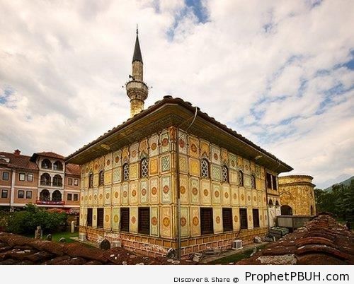 Aarena Mosque in Tetovo, Macedonia - Islamic Architecture -004