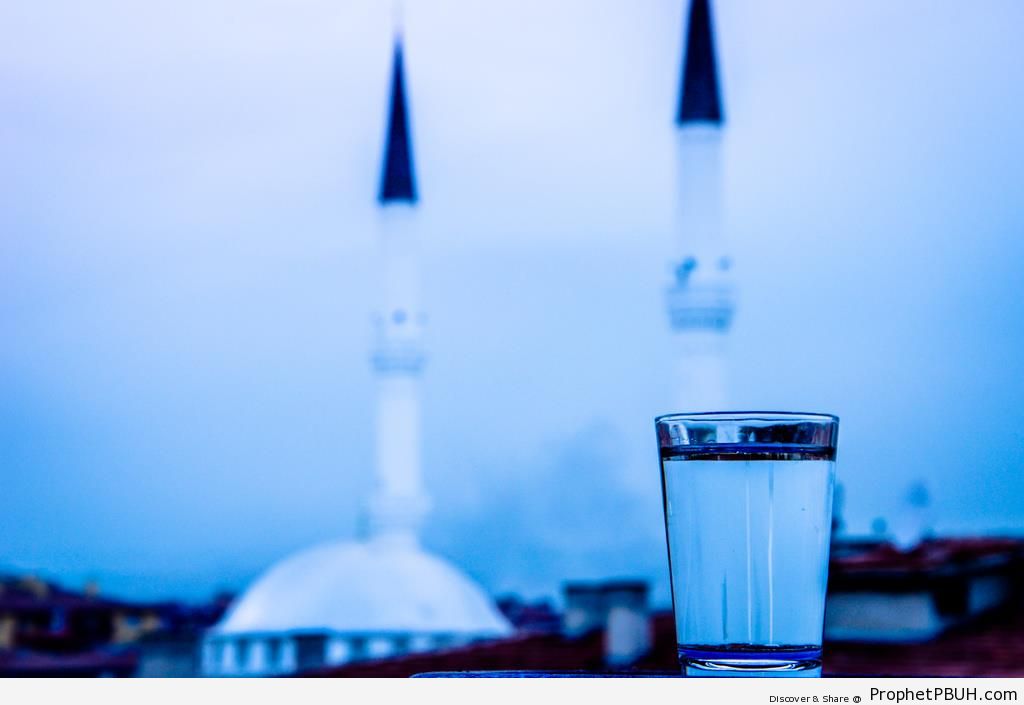 Blue Mosque And Glass of Water - Islamic Architecture -Picture