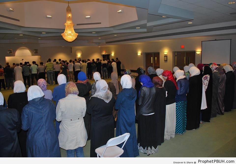 Communal All-Night Prayer for Syria (Flint, Michigan, United States) - Muslimah Photos (Girls and Women & Hijab Photos) -