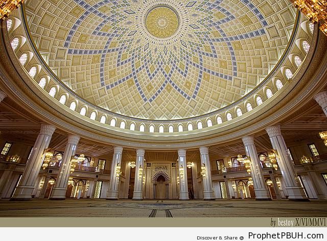 Dome Interior of a Mosque in Ashgabat, Turkmenistan - Ashgabat, Turkmenistan