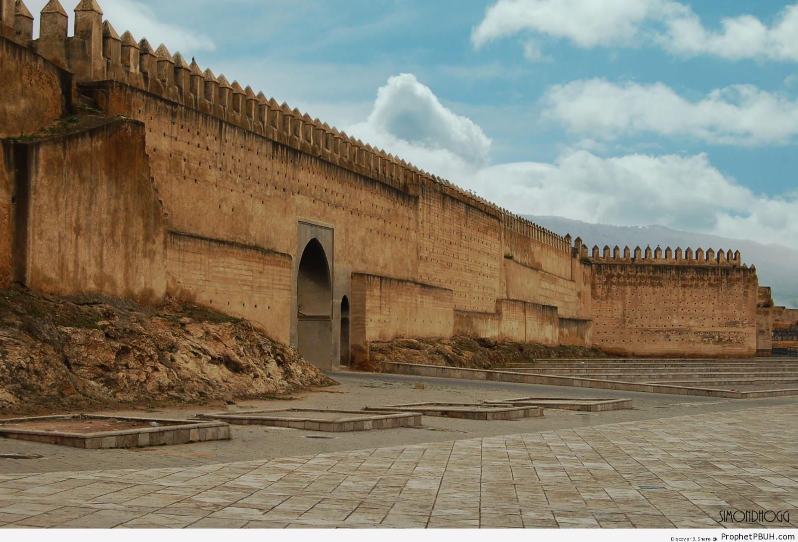 Gate in Fes, Morocco (Islamic Architecture) - Fes, Morocco 