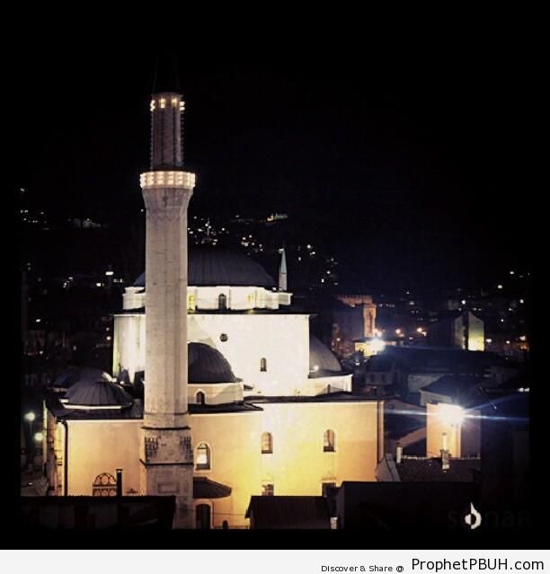 Gazi Husrev-beg Mosque (Gazi Husrev-begova DÅ¾amija) at Night (Sarajevo, Bosnia and Herzegovina) - Bosnia and Herzegovina
