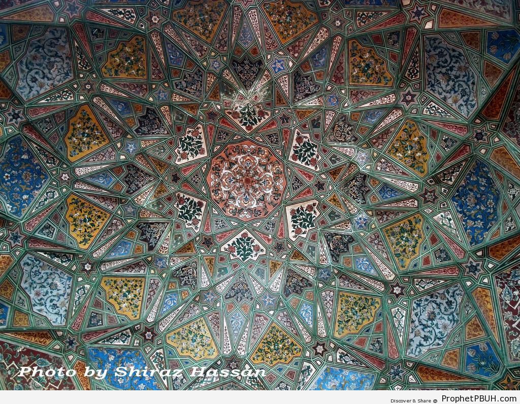 Geometric Tessellation at Wazir Khan Mosque in Lahore, Pakistan - Islamic Architecture -Picture