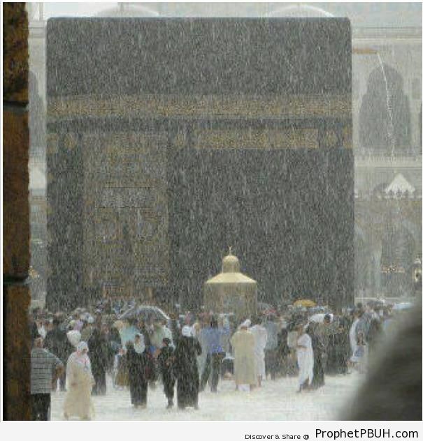 Heavy Rain at Masjid al-Haram (Makkah) - al-Masjid al-Haram in Makkah, Saudi Arabia