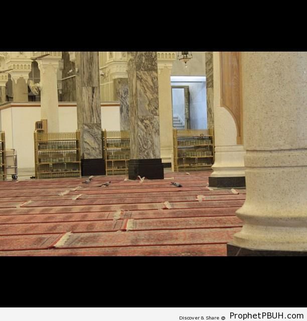 Inside Masjid al-Haram - al-Masjid al-Haram in Makkah, Saudi Arabia -002
