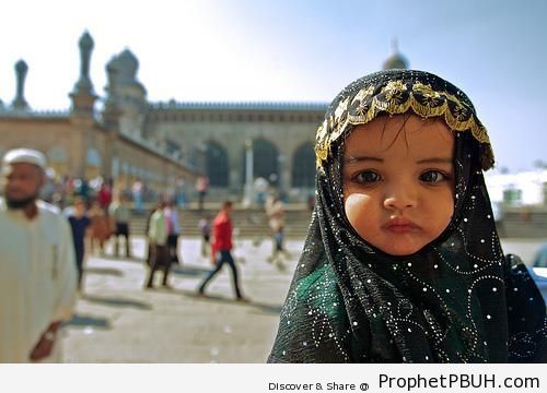 Little Girl at the Mosque - Islamic Architecture