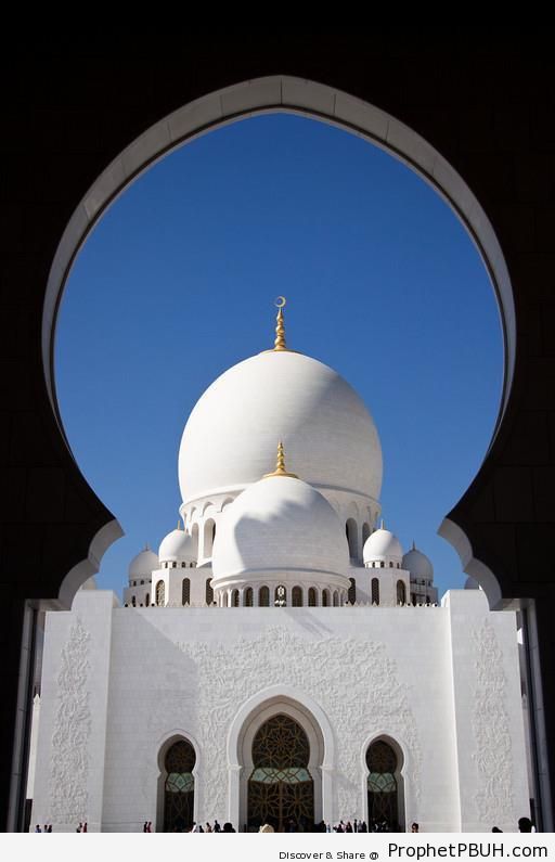 Main Dome at Sheikh Zayed Grand Mosque, Abu Dhabi - Abu Dhabi, United Arab Emirates