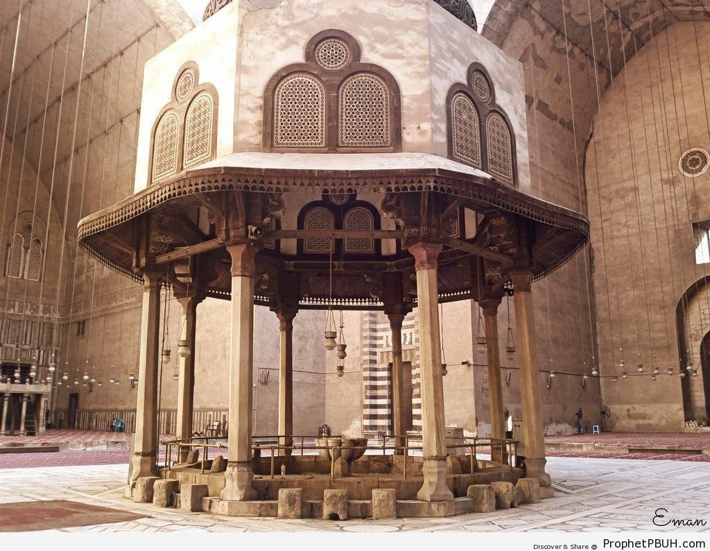 Mosque-Madrassa of Sultan Hassan in Cairo, Egypt - Cairo, Egypt -Picture