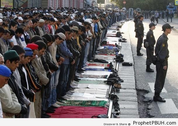 Muslim Men Pray Eid al-Fitr Salah in the Streets of Moscow (2012) - Moscow, Russia