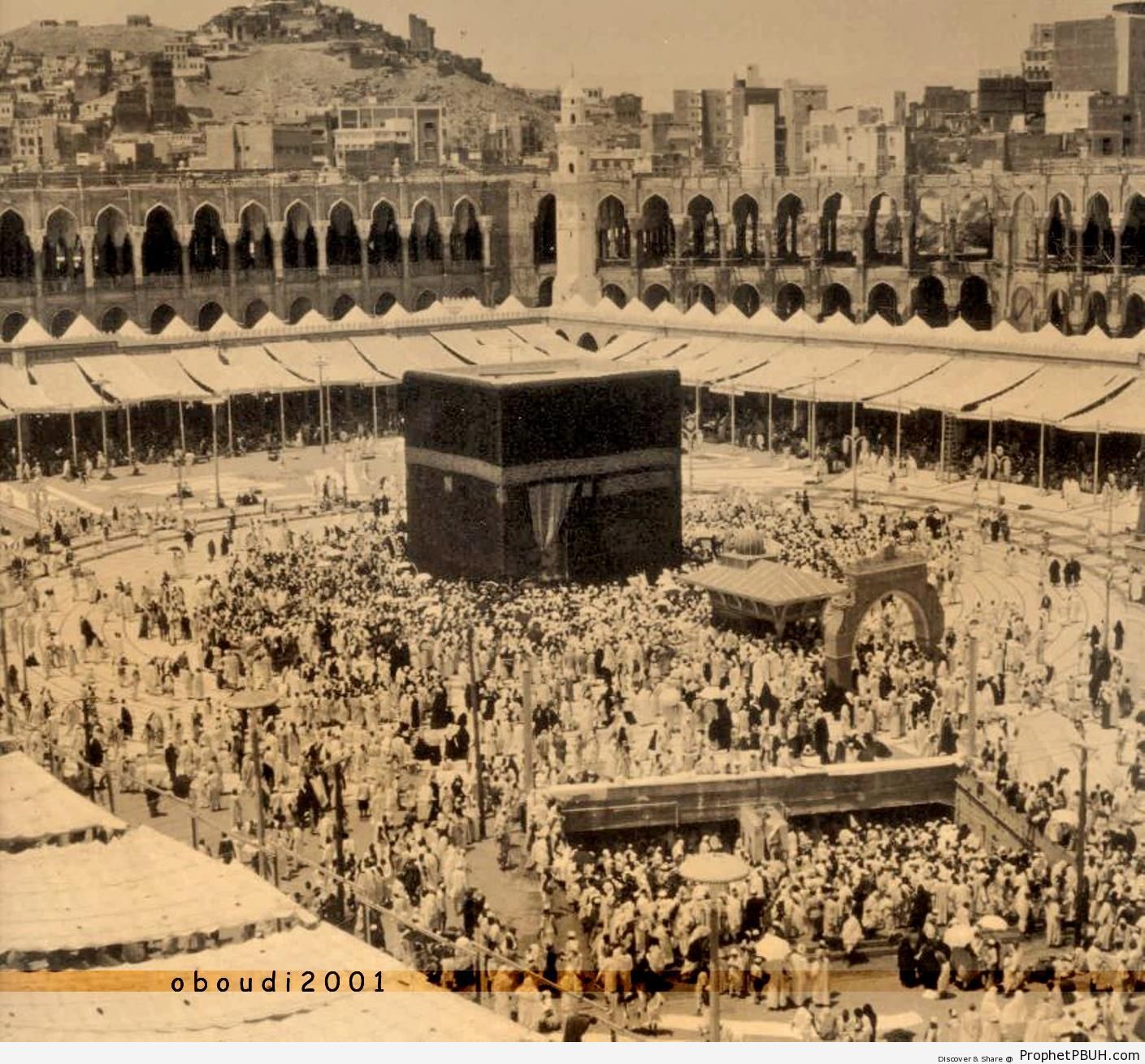 Old Photo of the Kaba in 1964 - al-Masjid al-Haram in Makkah, Saudi Arabia -Picture