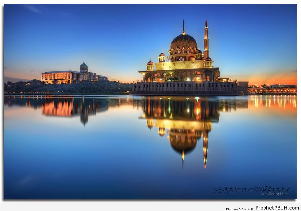 Putra Mosque at Dawn (Putrajaya, Malaysia) - Islamic Architecture -Picture
