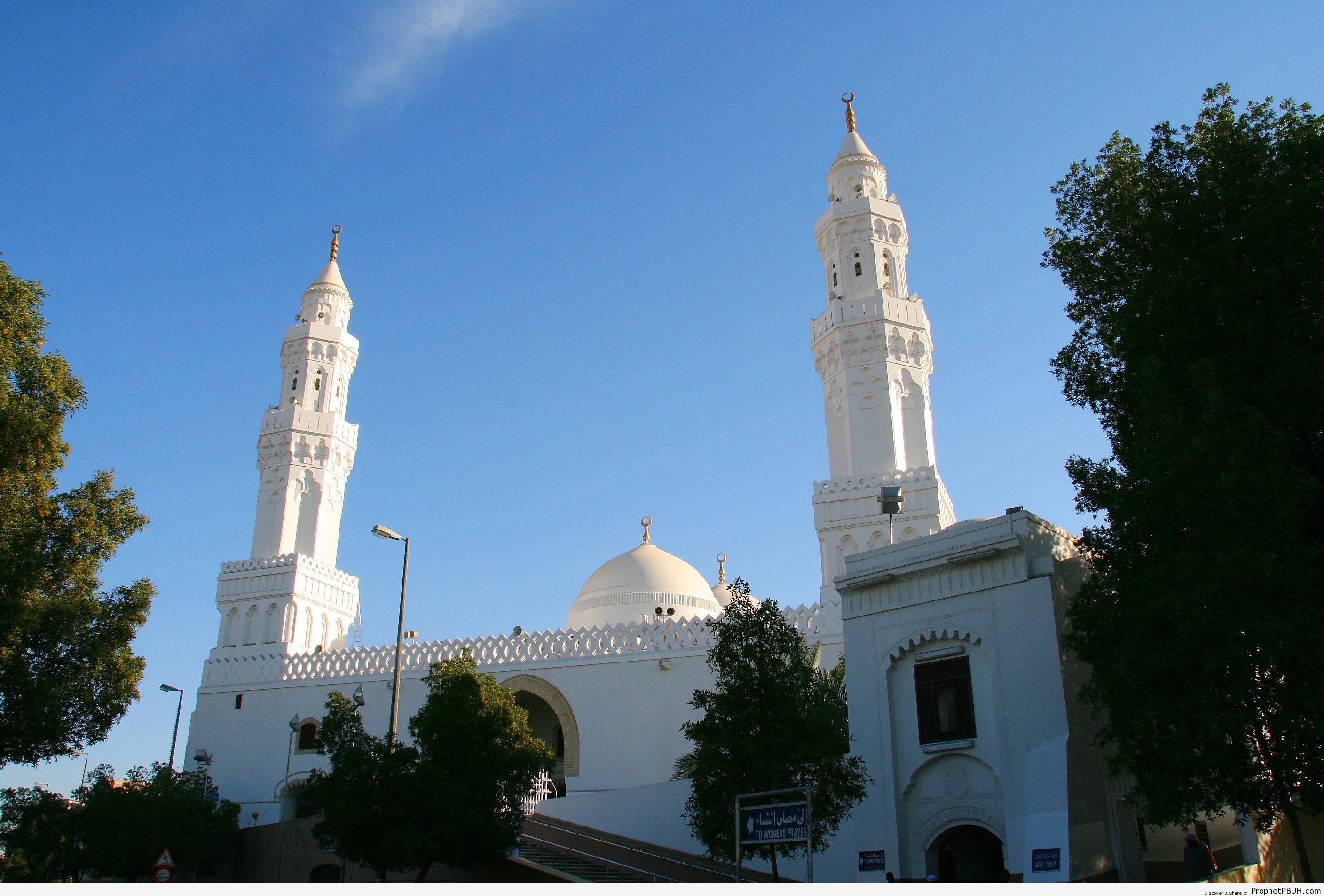 Quba Mosque (Islam-s First Mosque) in Madinah, Saudi Arabia - Islamic Architecture -Picture