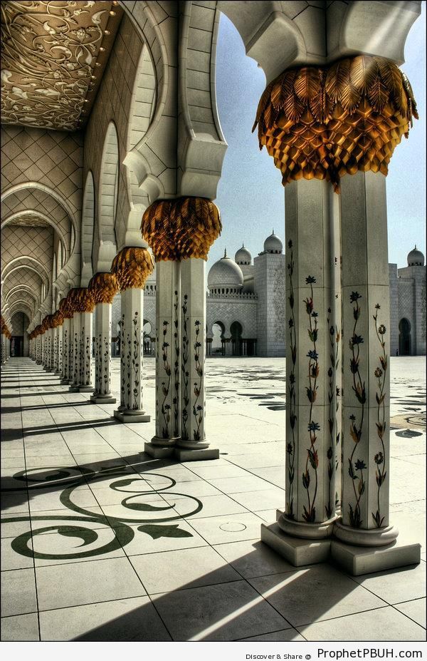 Sheikh Zayed Grand Mosque (Abu Dhabi, UAE) - Abu Dhabi, United Arab Emirates
