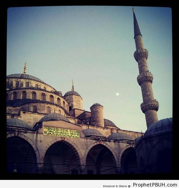 Sultan Ahmed Mosque in Istanbul, Turkey - Islamic Architecture -002
