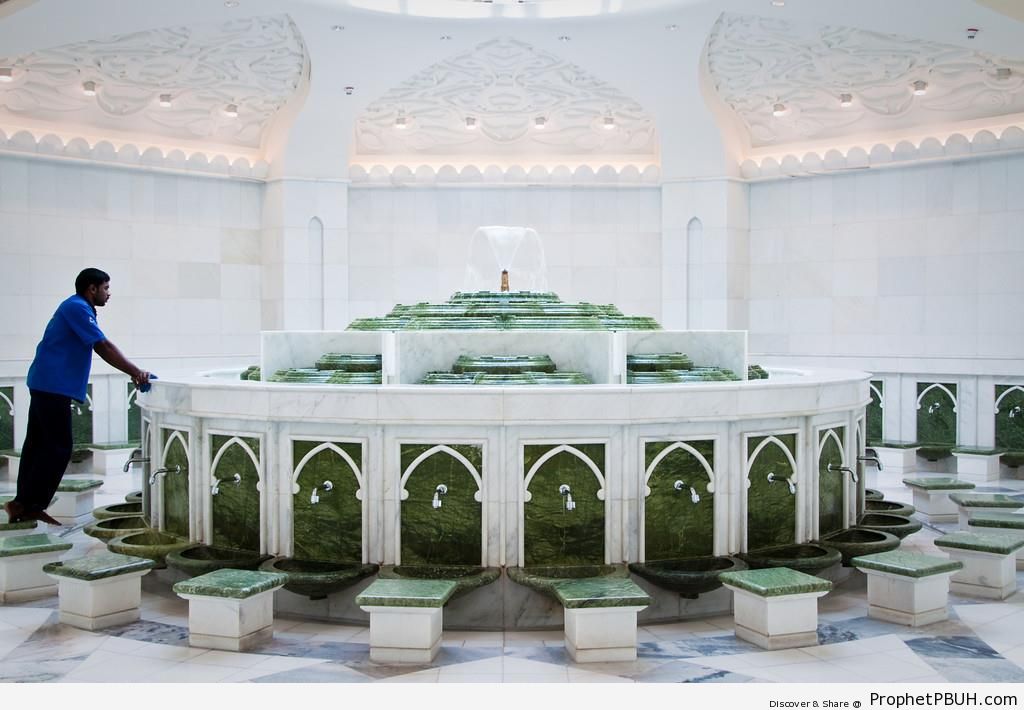 Ablution Room at Sheikh Zayed Grand Mosque, Abu Dhabi - Abu Dhabi, United Arab Emirates -Picture