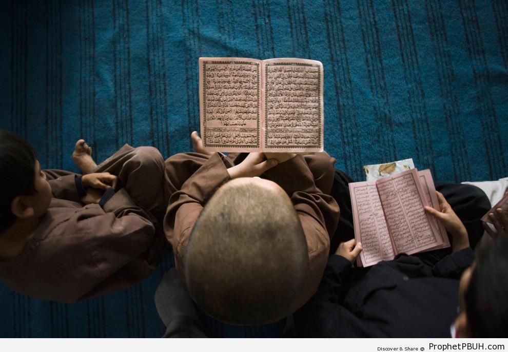 Afghan Muslim Boys Study the Quran in Herat, Afghanistan - Afghanistan Islamic Architecture 