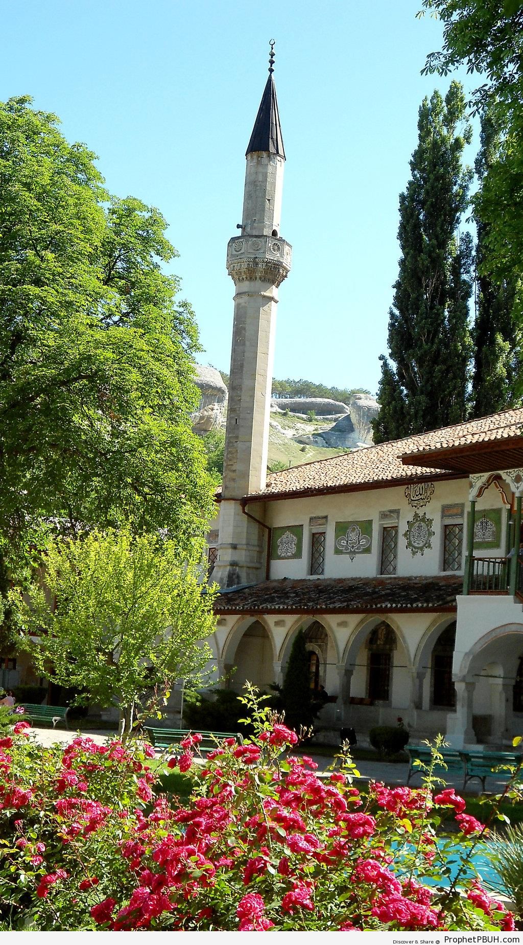 BÃyÃk Han Cami (The Big Khan Mosque) in Bakhchysarai, Ukraine - Bakhchysarai, Crimea, Ukraine -Picture