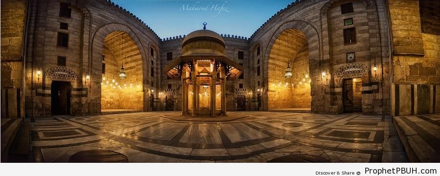 Evening Panorama of Sultan Hassan Mosque Courtyard (Cairo, Egypt) - Cairo, Egypt
