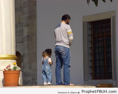 Father and Little Daughter Praying - Muslimah Photos (Girls and Women & Hijab Photos)