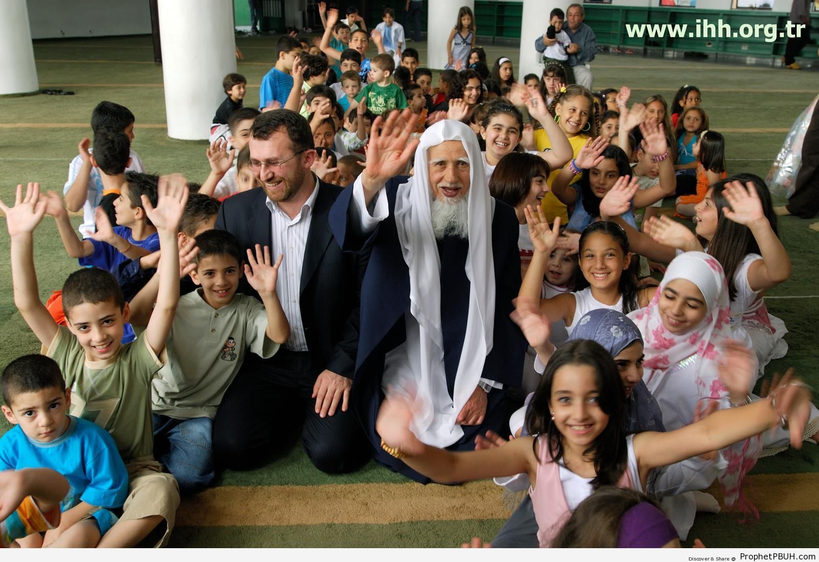 Happy Muslim Children at Mosque in Brazil - Brazil -Picture
