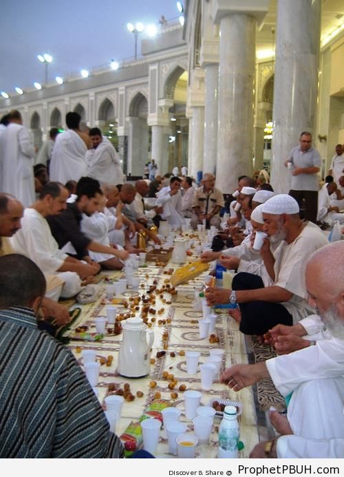 Iftar Photo (Ramadan 2012) - Photos of Male Muslims
