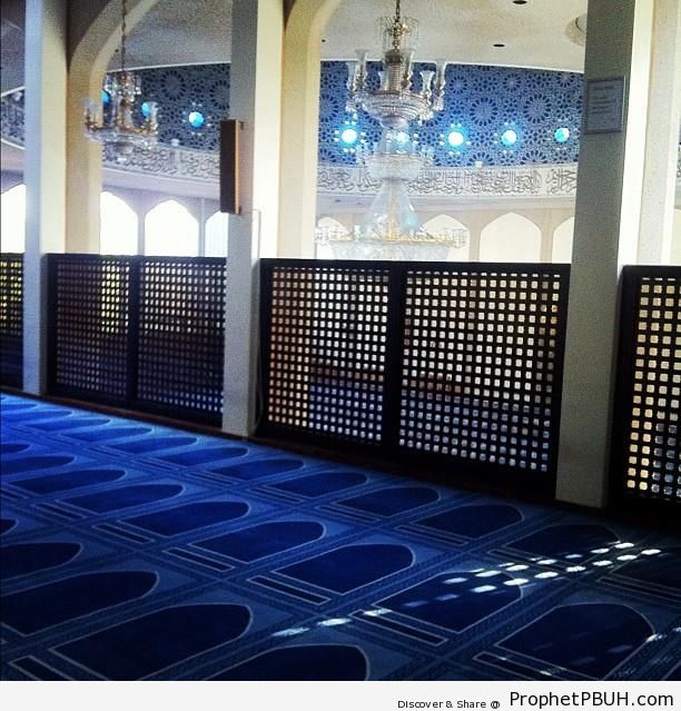 Inside London Central Mosque - England