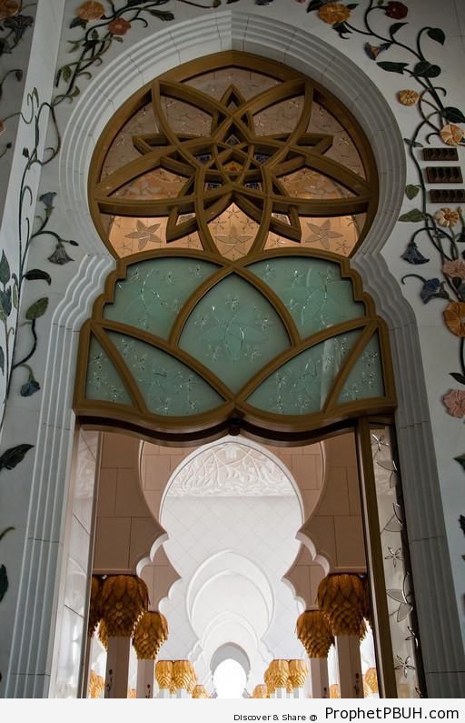 Inside Sheikh Zayed Grand Mosque, Abu Dhabi - Abu Dhabi, United Arab Emirates