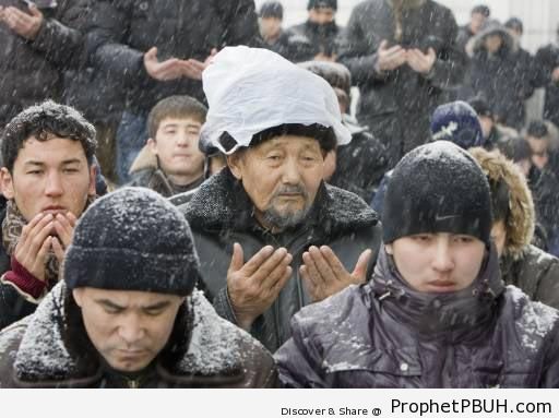 Kazakhstan Jum-a (Friday) Prayer in the Snow - Kazakhstan -003