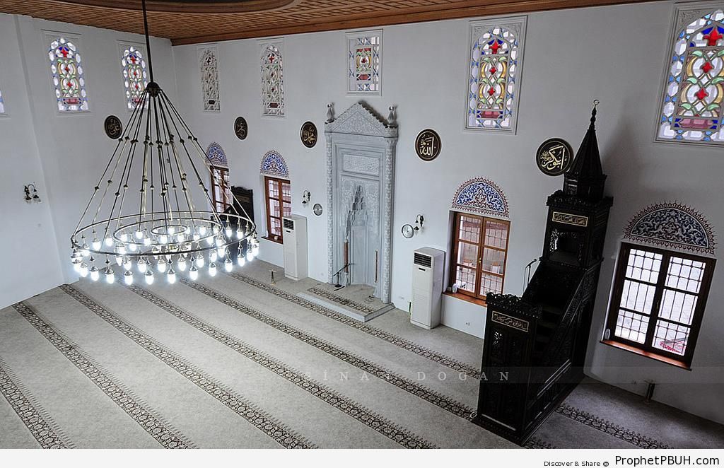 Kazasker Abdurrahman Efendi Mosque in Istanbul, Turkey - Islamic Architecture -Picture