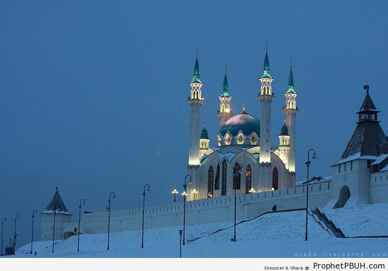 Lit Up Qolsharif Mosque in the Snow (Kazan, Russia) - Islamic Architecture -Picture
