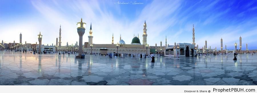 Mosque of the Mercy to Mankind in Madinah - Al-Masjid an-Nabawi (The Prophets Mosque) in Madinah, Saudi Arabia