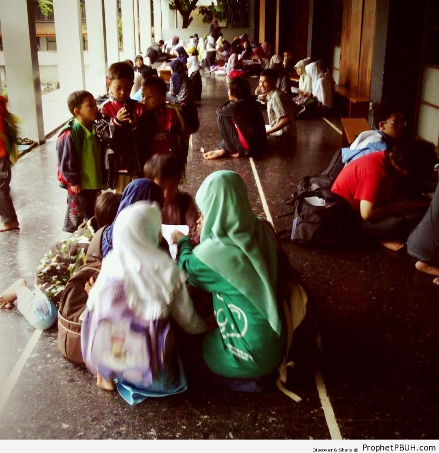 Muslim Children at Masjid Salman in Badung, Indonesia - Bandung, Indonesia -Picture