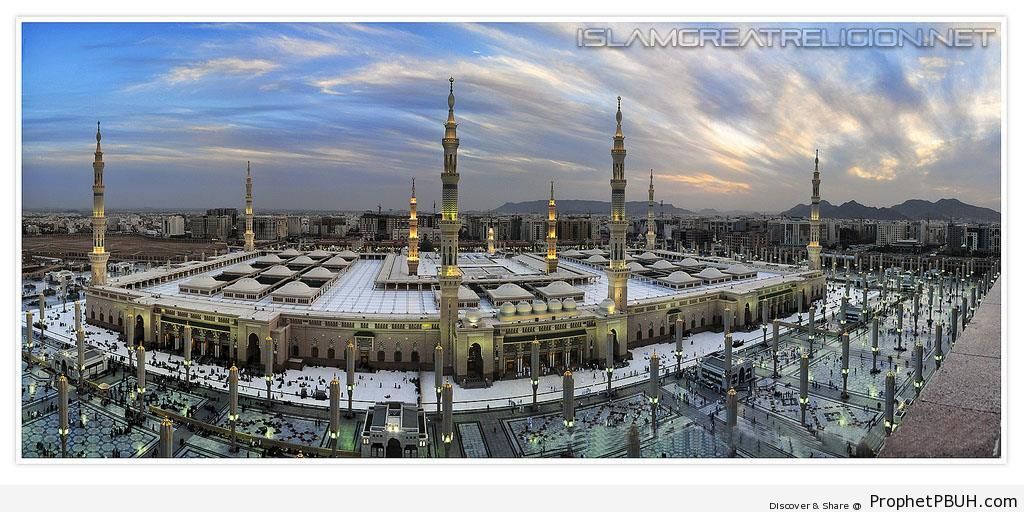 Panoramic View of the Prophet-s Mosque (Madinah, Saudi Arabia) - Al-Masjid an-Nabawi (The Prophets Mosque) in Madinah, Saudi Arabia -Picture