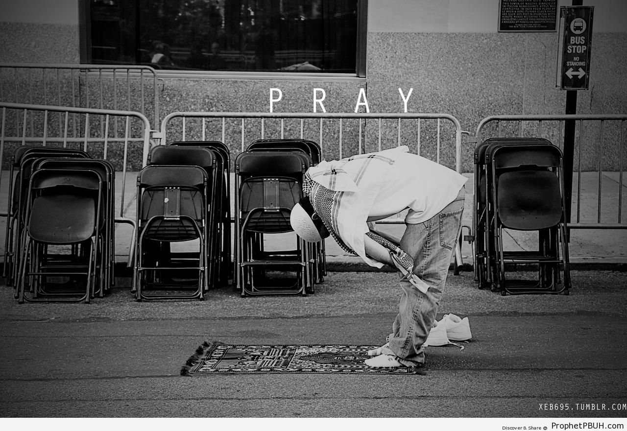 Pray (Salah Poster) - Islamic Black and White Photos -