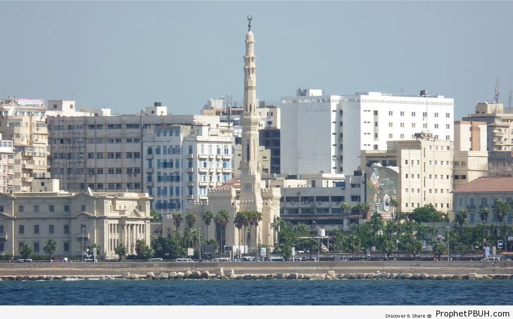 Qaed Ibrahim Mosque in Alexandria, Egypt - Islamic Architecture -Picture