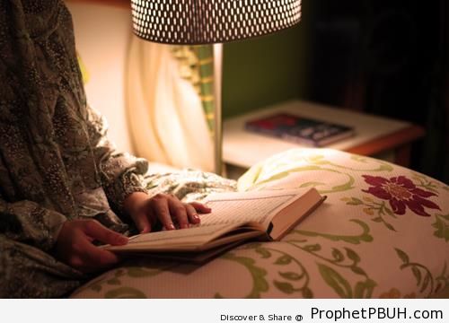 Quran Before Sleep - Mushaf Photos (Books of Quran)