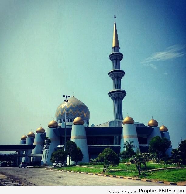 Sabah State Mosque (Masjid Negeri Sabah) - Islamic Architecture