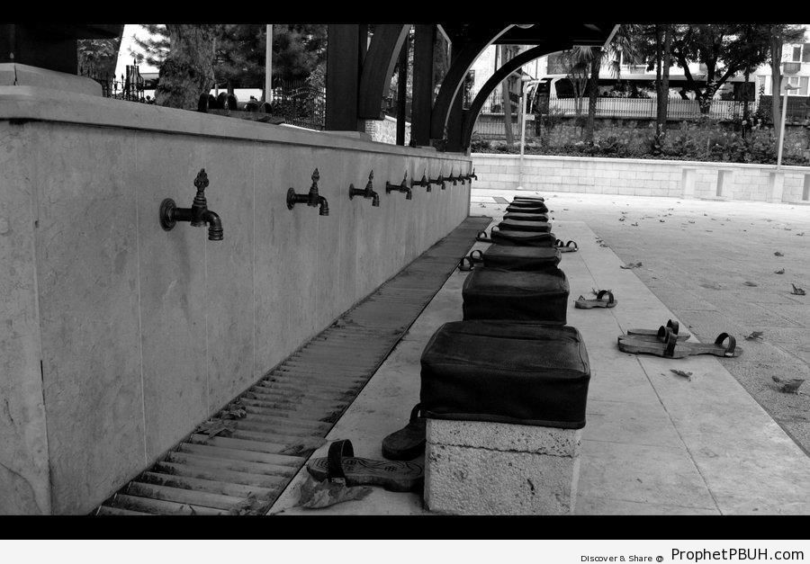 Scattered Slippers at Bursa Grand Mosque Wudu Area (Bursa, Turkey) - Bursa Grand Mosque (Ulu Cami) in Bursa, Turkey -Picture