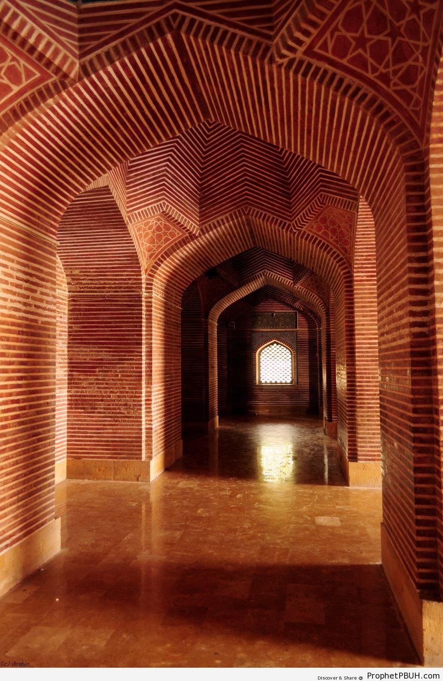 Shah Jahan Mosque in Thatta, Pakistan - Islamic Architecture -Picture