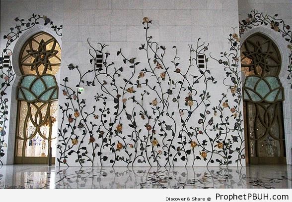 Wall Art at Sheikh Zayed Grand Mosque in Abu Dhabi - Abu Dhabi, United Arab Emirates