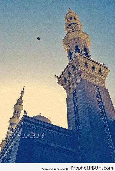 an-Nabawi Mosque Minarets (Madinah, Saudi Arabia) - Al-Masjid an-Nabawi (The Prophets Mosque) in Madinah, Saudi Arabia